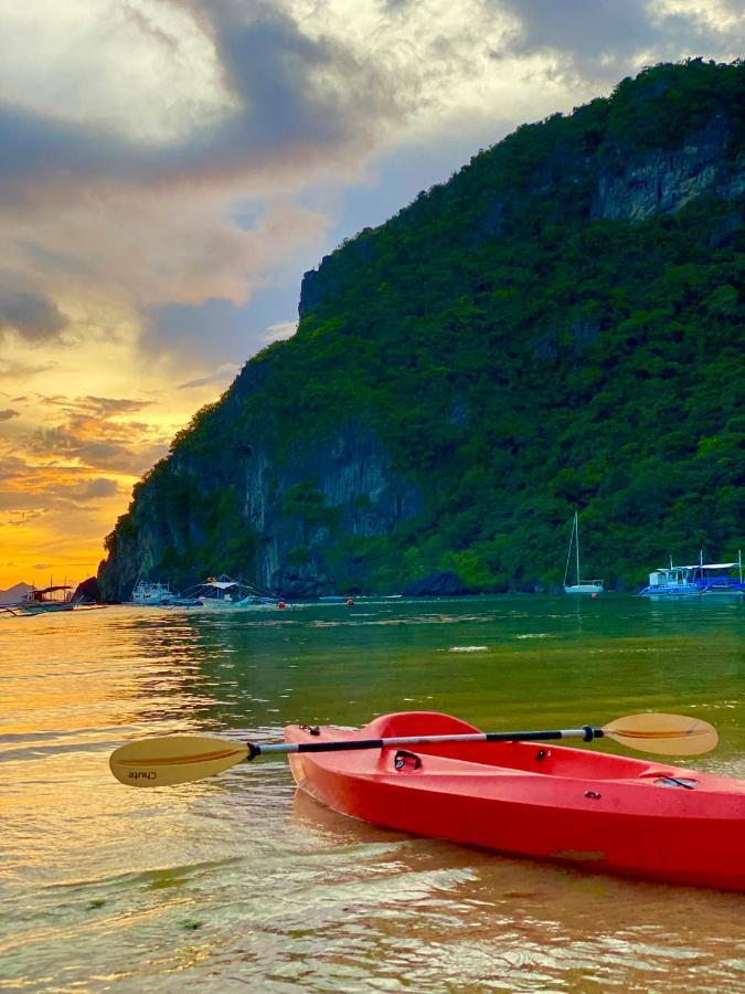 Sophias Beach Guest House El Nido Bagian luar foto