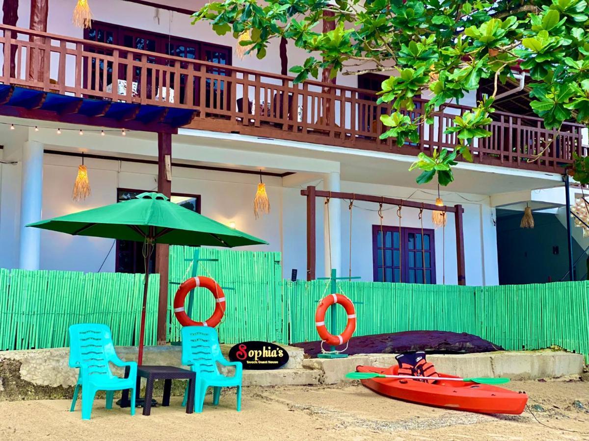 Sophias Beach Guest House El Nido Bagian luar foto