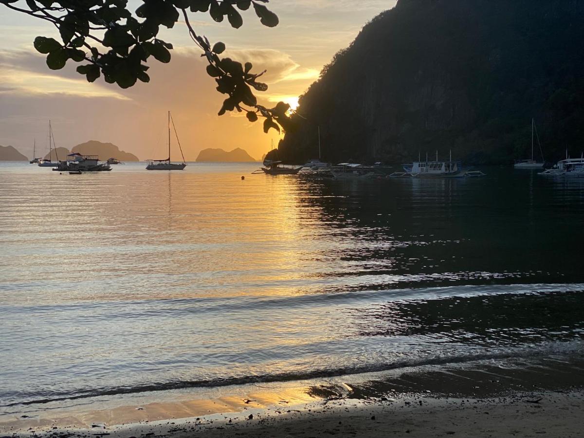 Sophias Beach Guest House El Nido Bagian luar foto